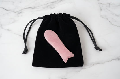 gua sha corps quartz forme poisson